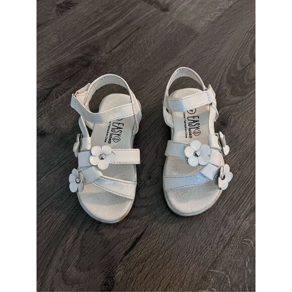 Easy Baby sandals size 4 - Picture 1 of 7